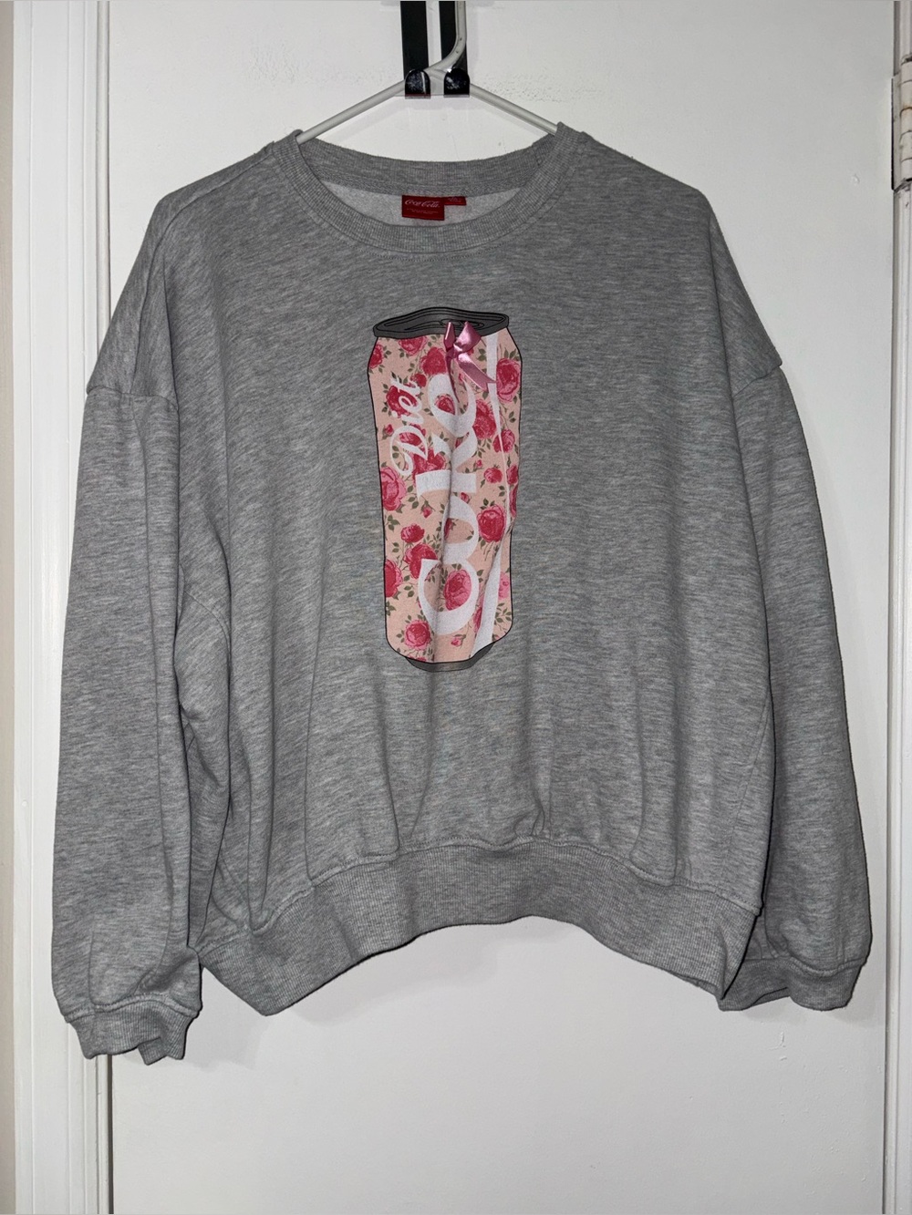 Diet Coca-Cola gray sweatshirt with pink floral design size XL